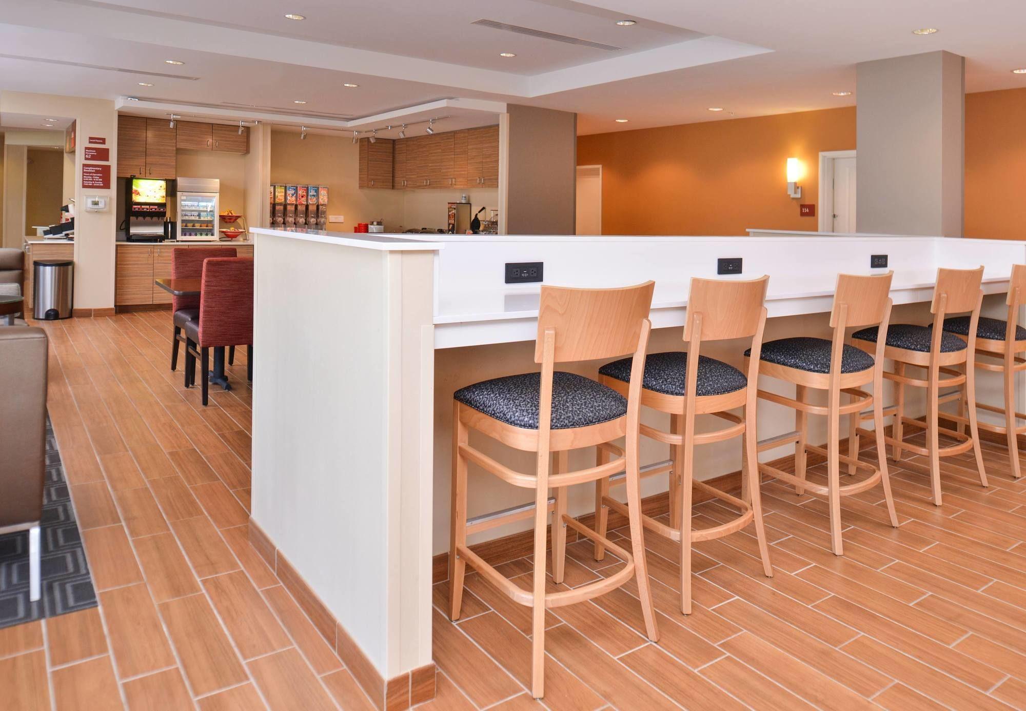 Towneplace Suites By Marriott Жилет Екстериор снимка