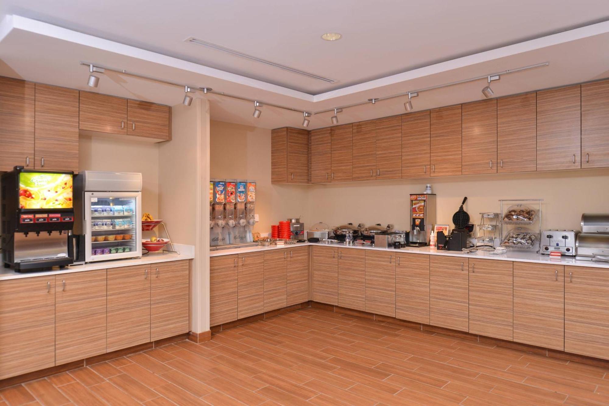 Towneplace Suites By Marriott Жилет Екстериор снимка